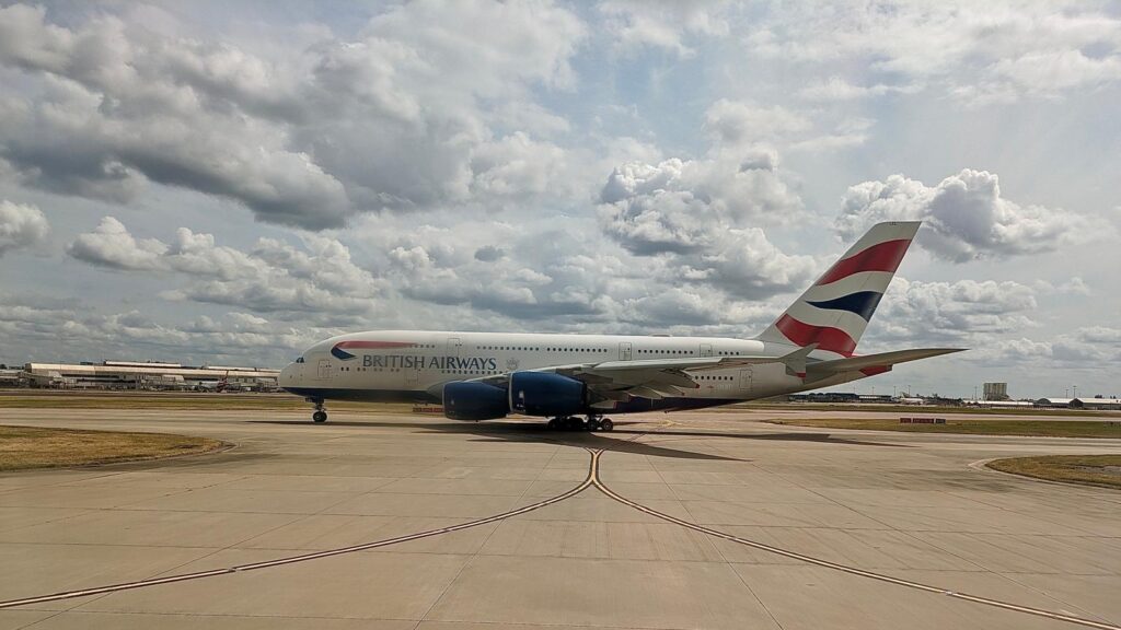 Airlines, wie British Airways, steuern auch im Winter zahlreiche interessante Ziele weltweit an (Foto: Jo Reule)